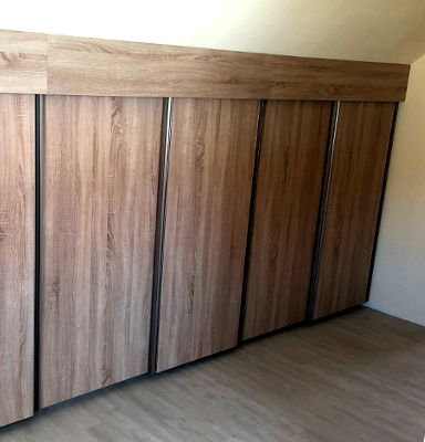 Sideboard unter Dachschräge